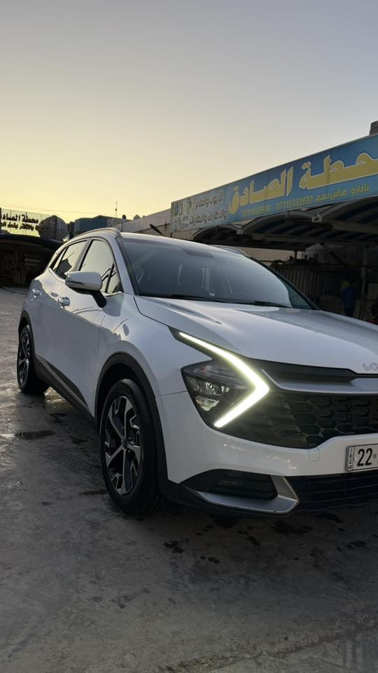 سلام عليكم
سبورتج 2023 خليجية 

كلين السيارة بيهة فقط بارد 

الجامرلوغ الخلفي عكس سائق شي كلش بسيط 

سيارة ب اسمي اربيل تحويل ثاني يوم مفحوص هزة وسنوية كلة جديد 

سيارة ماشية 75 الف km

بصمة تشغيل عن بعد مري شفط 

4 انضمة قيادة والمحرك المرغوب 2000 دوش 
قطعتين تبريد 

السعر 210 بيها مجال قليل حق الجية 

للاستفسار *********** 

مكاني السيارة ديالى بعقوبة
