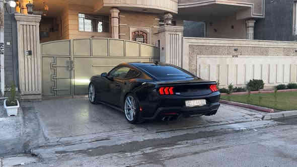 سلام عليكم  فورد موستنك. جيتي موديل 2024. فول موصفات. خنك  ماشيه 6 تلاف. 
لايت زنون اربع عدسات
كراسي جلد. تبريد. تدفئه
رادار امامي وخلفي 
سستم صون Bno. ودامام بالصندوك 
اكتف كزوز 
شاشه متصله 
سياره حادثها  ربع بنيد صبغ فقط. بدون تبديل.  سياره كلها ليبل واحد. 
وسياره مصروف عليها. ومرتبه.  بيها ويل قيمته. هوه وتاير 12 ورقه. ولويات  استيده  قيمتها 4 ورقات. وشويه. 
مكانها بغداد *********** 
صور حادث موجوده بالمنشور. ورقها مميز.  بغداد بسمي بغداد
