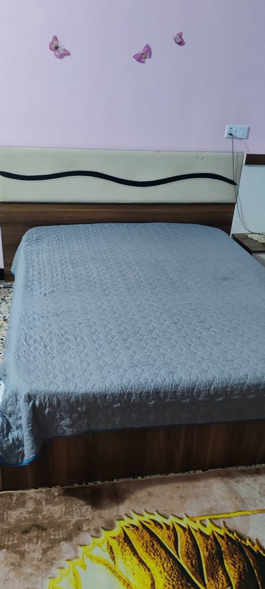 السلام عليكم جربايه نفرين معه الدوشك دوشك مانازل وصلي دوشك
الجربايه دخلهه تفصال ١٠٠ قفلهن مكاني بغداد ام الكبر مقابيل حي الكوفه رقمي ***********
