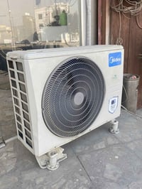 سبلت ميديا طن ونص انفيرتر مشتغل شهر واحد بسعر مناسب المكان بغداد الدور...