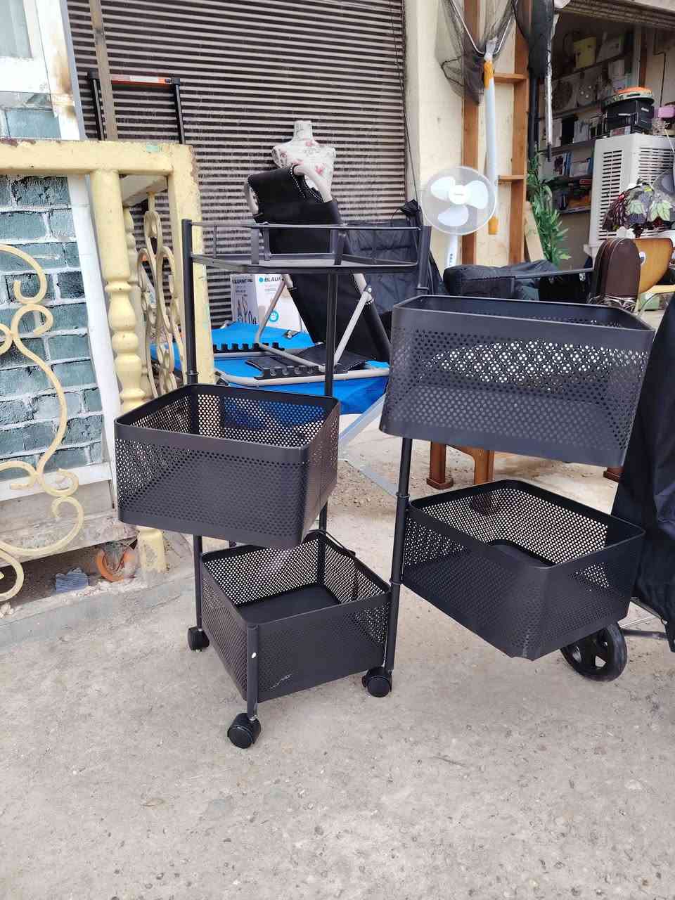 سله حديد متعددة الطوابق بهل نظام هذا السعر ٢٠ ألف ألمهتم حجز واتساب ***********
