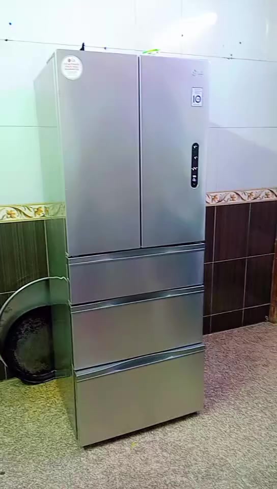 السلام عليكم اخت الجديده للبيع بيها ليك ***********
