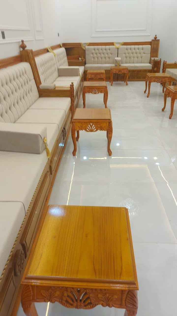 تم بعون الله عمل ديوان حجي ليث ال كولي حسب الطلب شغل تسكام درجه أولئَ خشب زان صاجي والبلوك الأسود  ولخشب روسي والقماش تركي والاسفنج اكسترا حسب الطلب لعمل كافة أنواع التخامة والديوان وبأسعار مناسبه ضمان عشرة سنوات ومن الله التوفيق ***********
العنوان  معمل الاخوين ذي قار  الشطره
