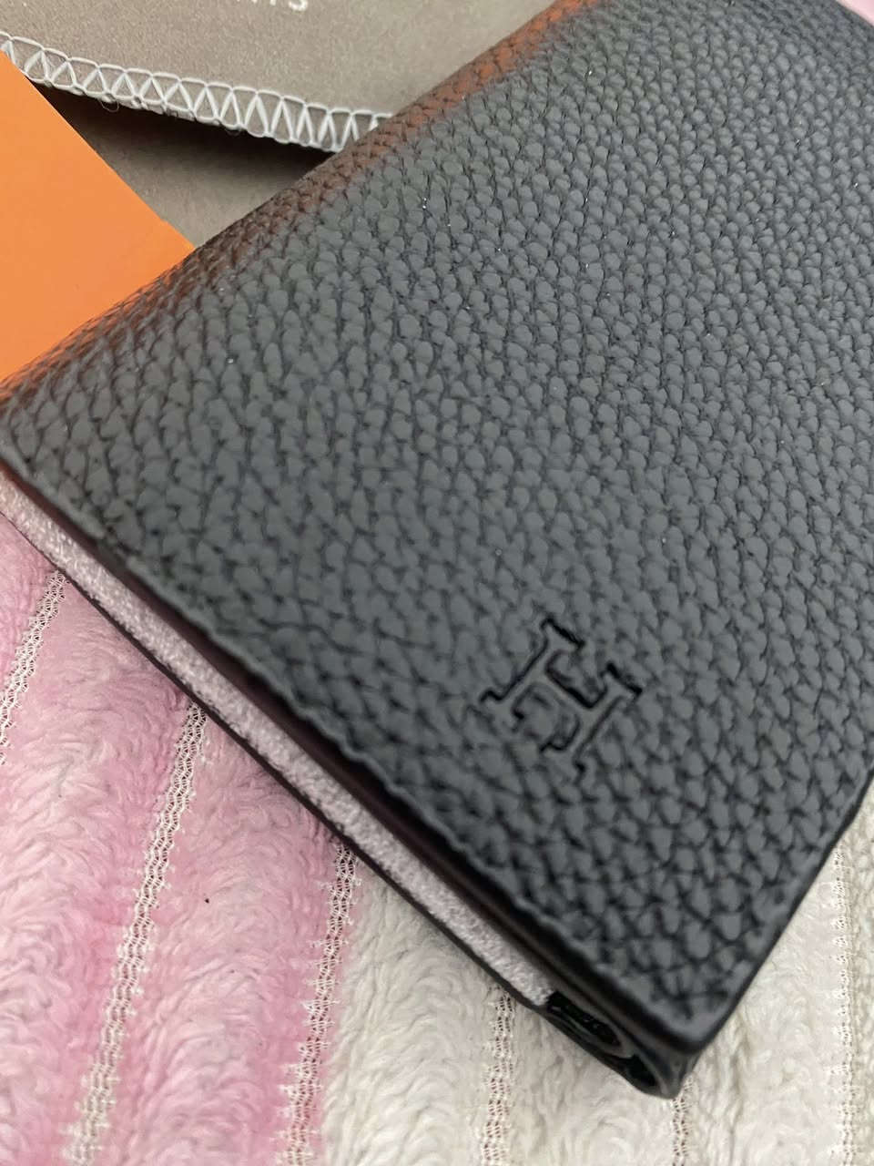 محفضه رجالي ماركه سعر ١٢ واصل


**إذا كنت صاحب هذا الإعلان وتريد حذفه لأي سبب، رجاءا أرسل رسالة إلى الدعم الفني**