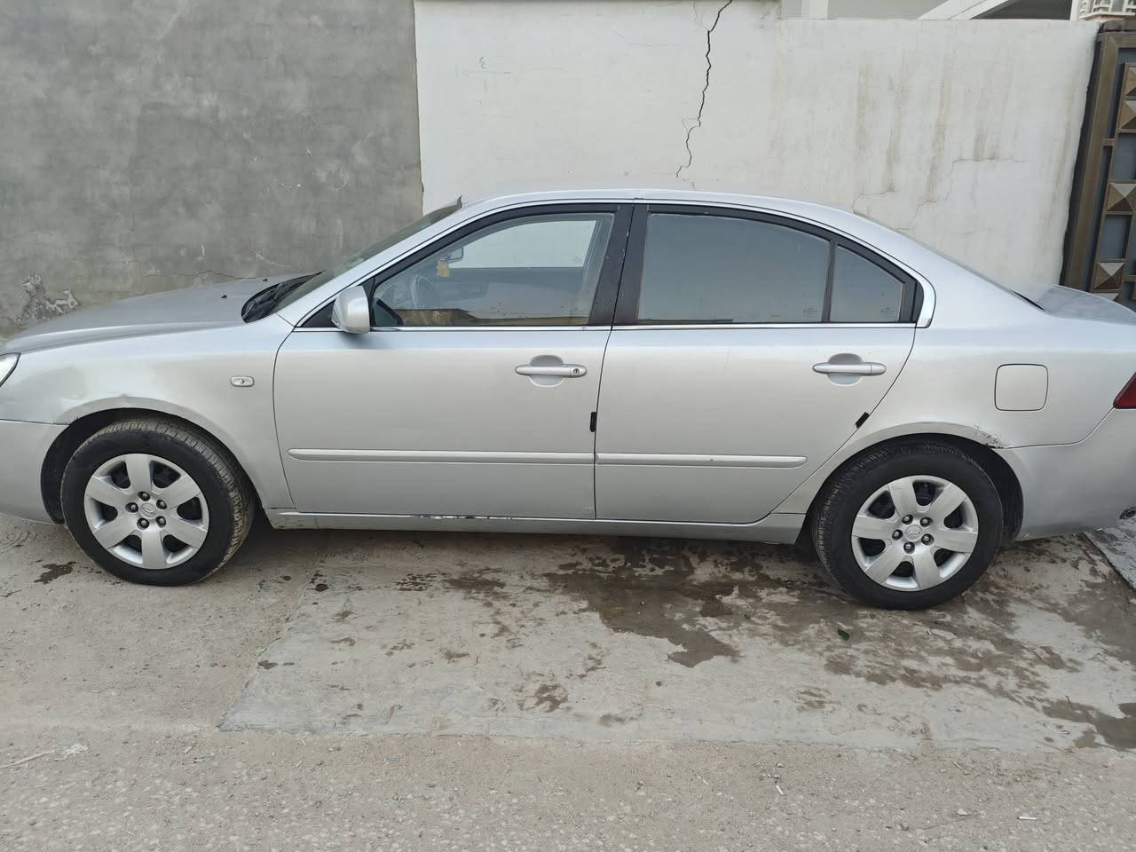 السلام عليكم اوبتما للبيع مكان بابل موديل 2006 جديده السياره نضيفه كلش مكينه مبدله جديده حاويه رقم بابل انكليزي الجديد سنويه 28 بيها منضومه غاز يعني تشتغل بانزين وغاز يعني الصرف صفر تاخذ راحتك بيها يعني السيارة تريدها للبيت تفيدك تريدها عل باب الله تفيدك السياره نضيفه ومرزوقه 
اليريدها ويعرف تفاصيل اكثر يتصل عل رقم ***********
