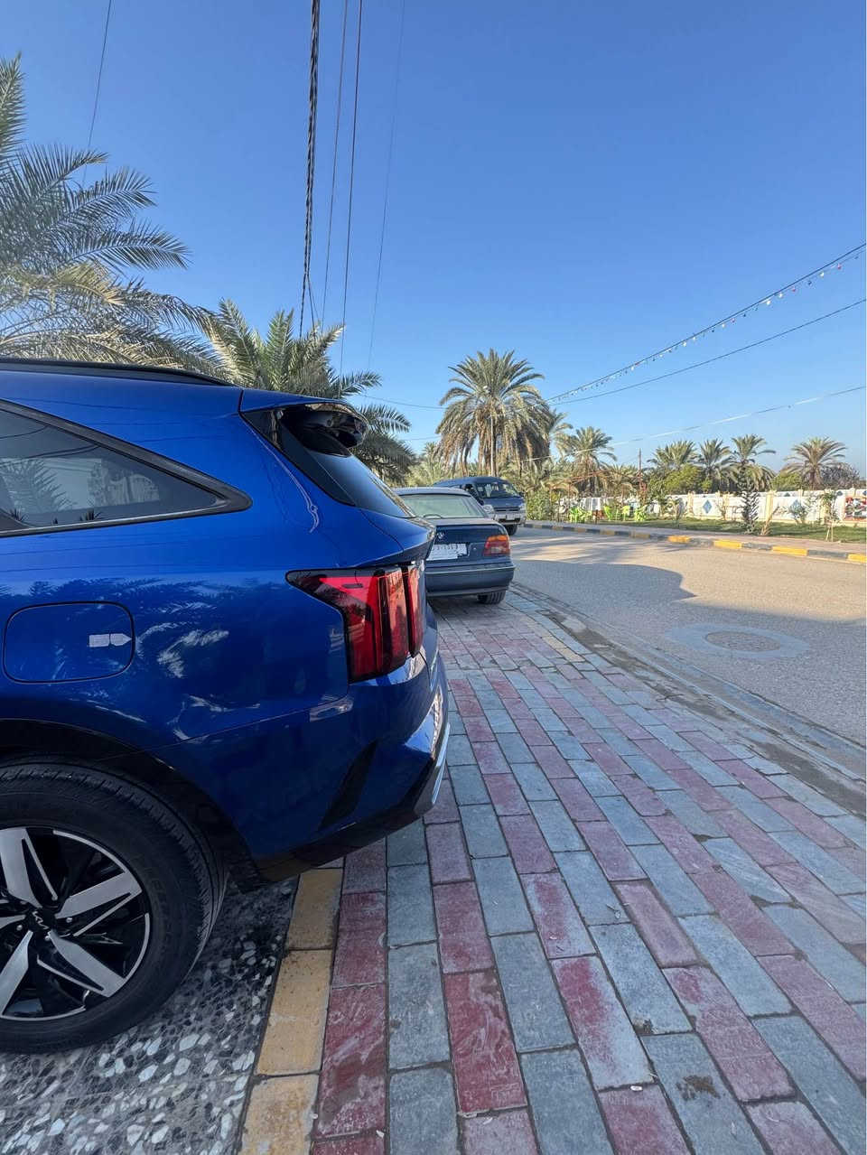 السلام عليكم للبيع سورنتو موديل 23فول حادث بابين عكس السائق بجم كبس جنطة وجاملغات خلفية كبس دواخل جلد ابيض ملكي بلورامة عداد المسافة 35داخلة بشهر الخامس 2025 السعر المطلوب 245مع المجال البسيط مكان السيارة النجف للاستفسار *********** مكينة 2500الحجم المرغوب السيارة حيل جديدة احله من الصور النجف, العراق
