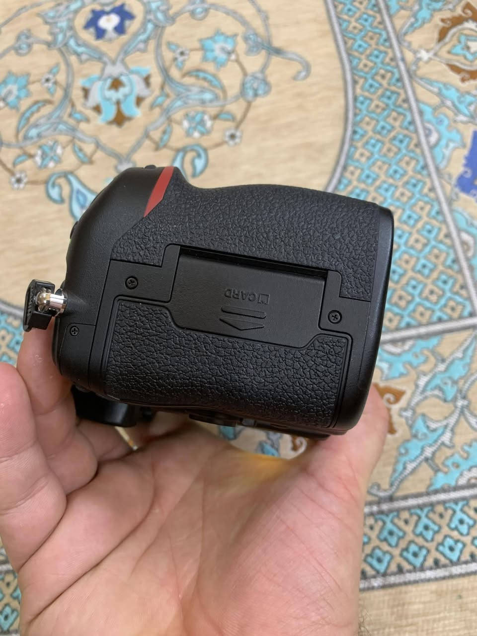 للبيع كامره نيكون 780 فول فريم شتر 10k فقط ***********
