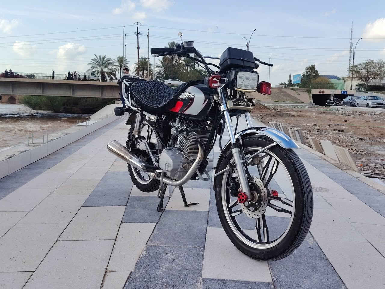 دراجه نامي برو خمسه كير 2020 كل عيب مابي دراجه خير من الله
***********
