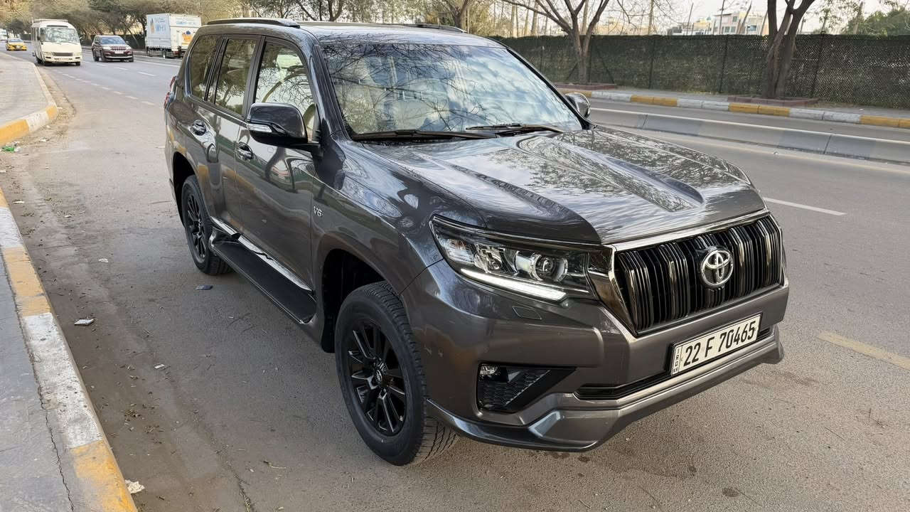 السلام عليكم
برادو 2022 VX 

نايت شيد

لون نفطي 

رقم اربيل انگليزي باسمي

ماشية ٥٩،٠٠٠ كيلو

8 ايرباگ

بصمة 

فتحة 

كشنات كهرباء

ثلاجة

تبريد كشنات

تبريد ٣ قطع

تبريد ٣ مناخات منفصلة

٧ راكب

عدادات ليزرية

شاشة چبيرة بيها Apple carplay - android auto وايرليس

كامرة خلفية

‎شاحن وايرليس

لايتات زنون ادابتف

حساسات خلفية

سبير تعليگ

٥ ويل كب

دبل تانكي ١٥٠ لتر

‎السيارة مكفولة من الصبغ والبارد
السعر  46500$
مكان السياره بغداد البنوك ***********
