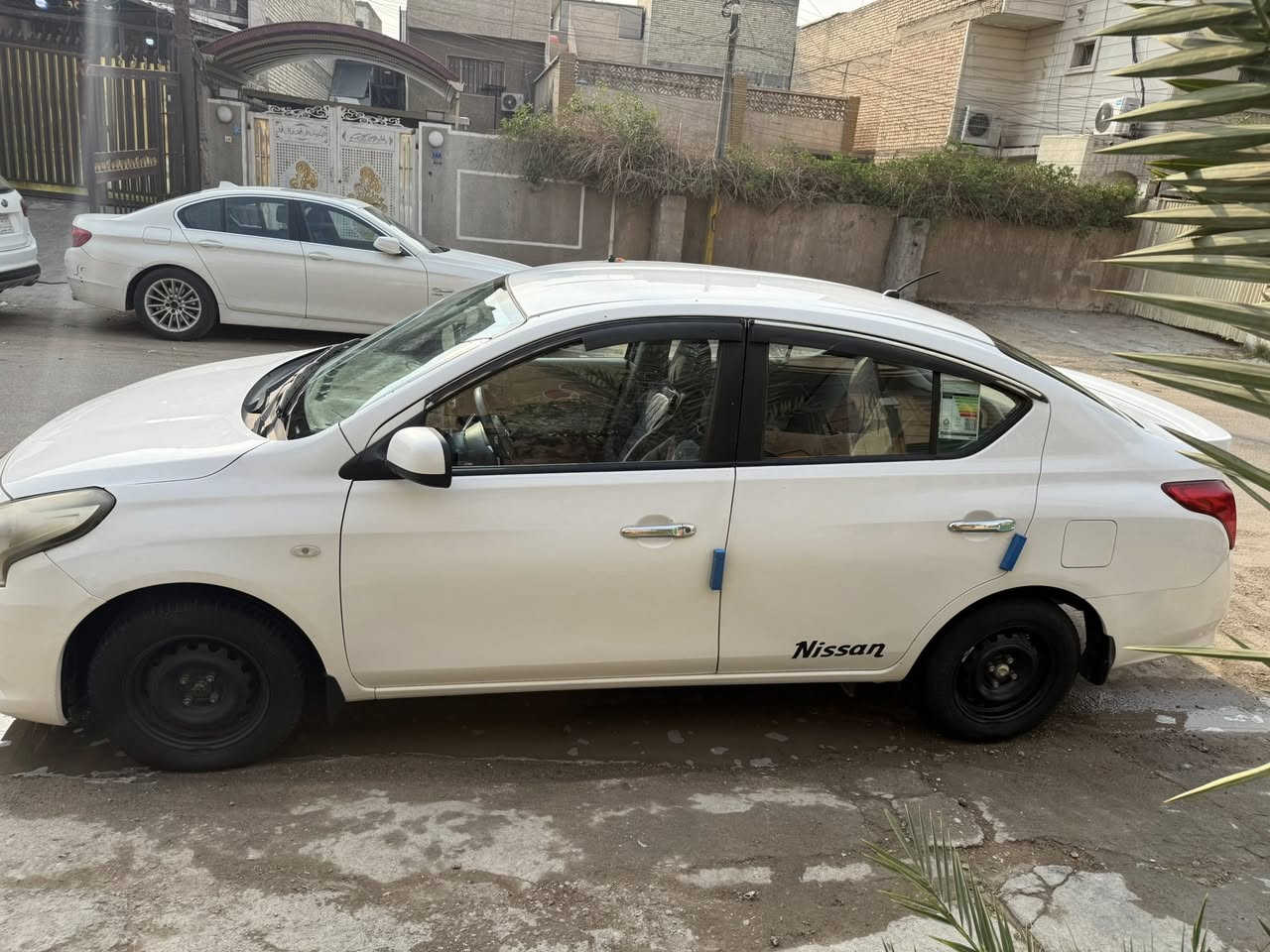 السلام عليكم نيسان سني 2018 سياره جاهزه بيه فقط بارد موجود سونار رقم بغداد باسمي السعر 102 بيه مجال
***********
