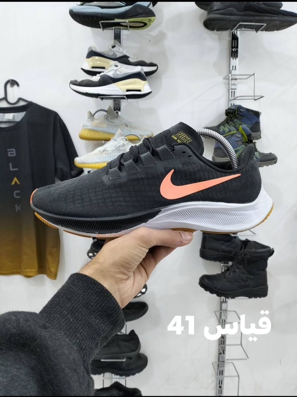 سلام عليكم احذيه باله نضافه
فول القياسات عله صوره سعر
القطعه 15 الف مكاني ناصريه حي
اريدو شارع مستشفى الاتصال
او مراسله عله الصفحه ***********
