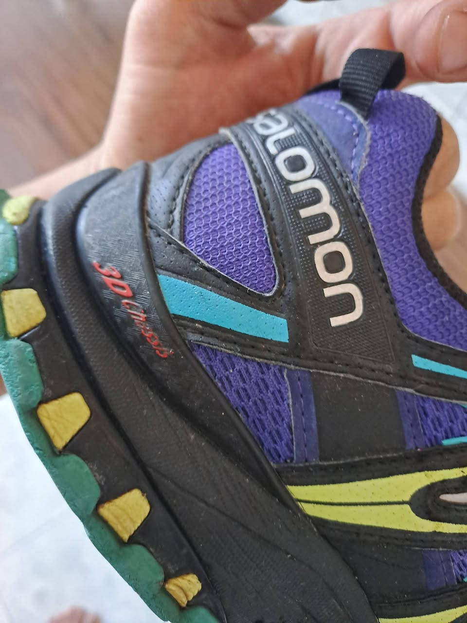 سلمون 3D أحدث صدار.
Salomon XA Pro 3D بي خياط بسيط. موضح بل صوره سعره ٣٥الف


**إذا كنت صاحب هذا الإعلان وتريد حذفه لأي سبب، رجاءا أرسل رسالة إلى الدعم الفني**