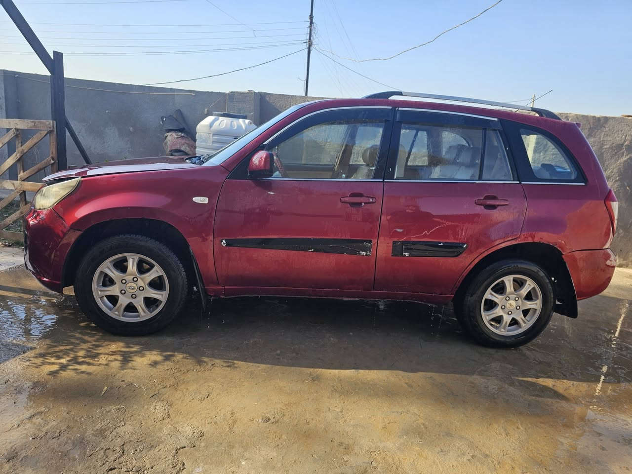 سلام عليكم شيري تيكو لبيع سياره جاهزه كير كهربائي مكينه خير من لله مكانه بغداد حي الوحده ***********
