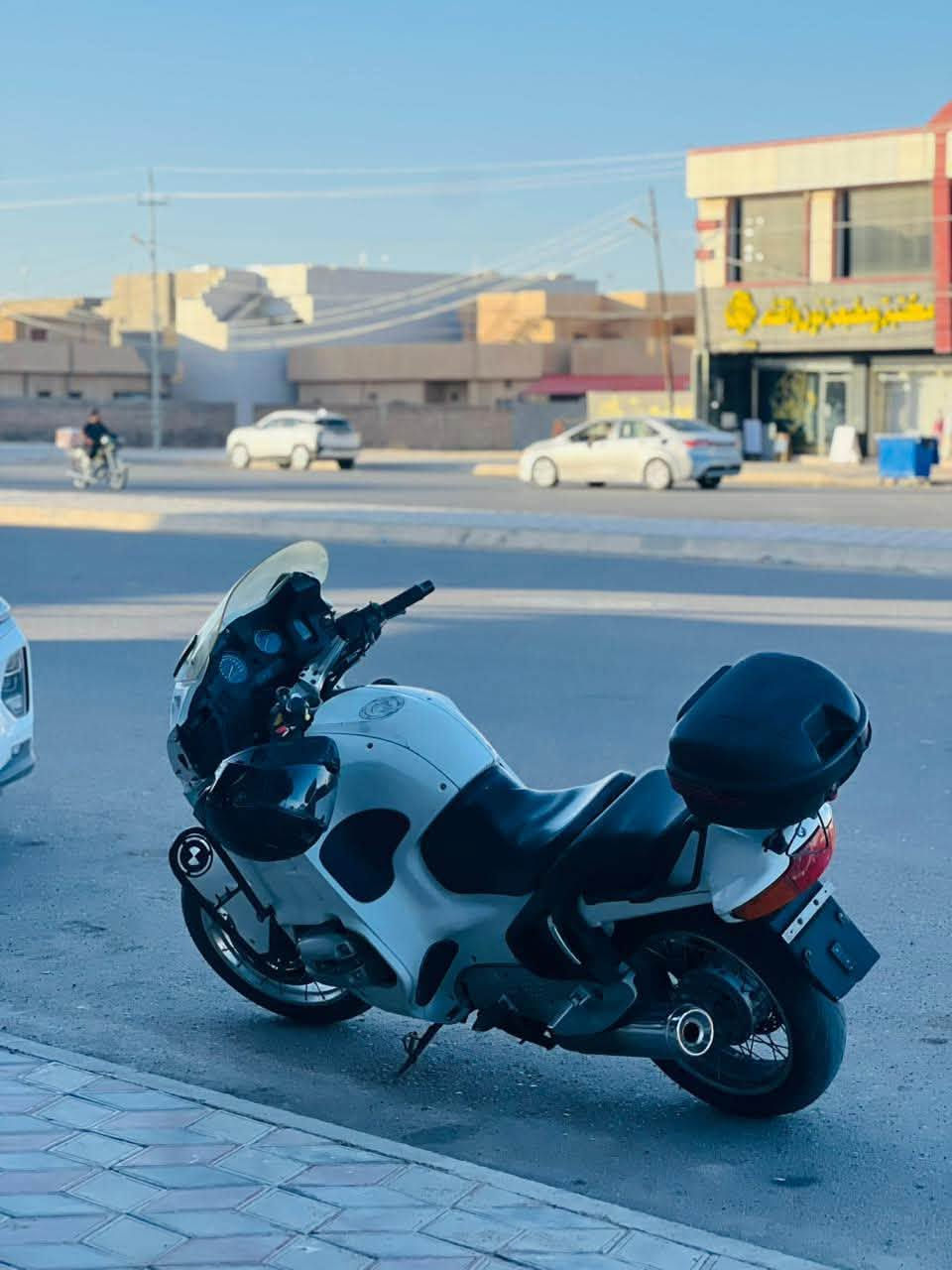 سلام عليكم ورحمة اللّٰه وبركاته دراجهBWM850RT خير من اللّٰه
رايدها بمليون ونص 1500 وبيها مجال مكاني سامراء توصيل ماعندي ***********
