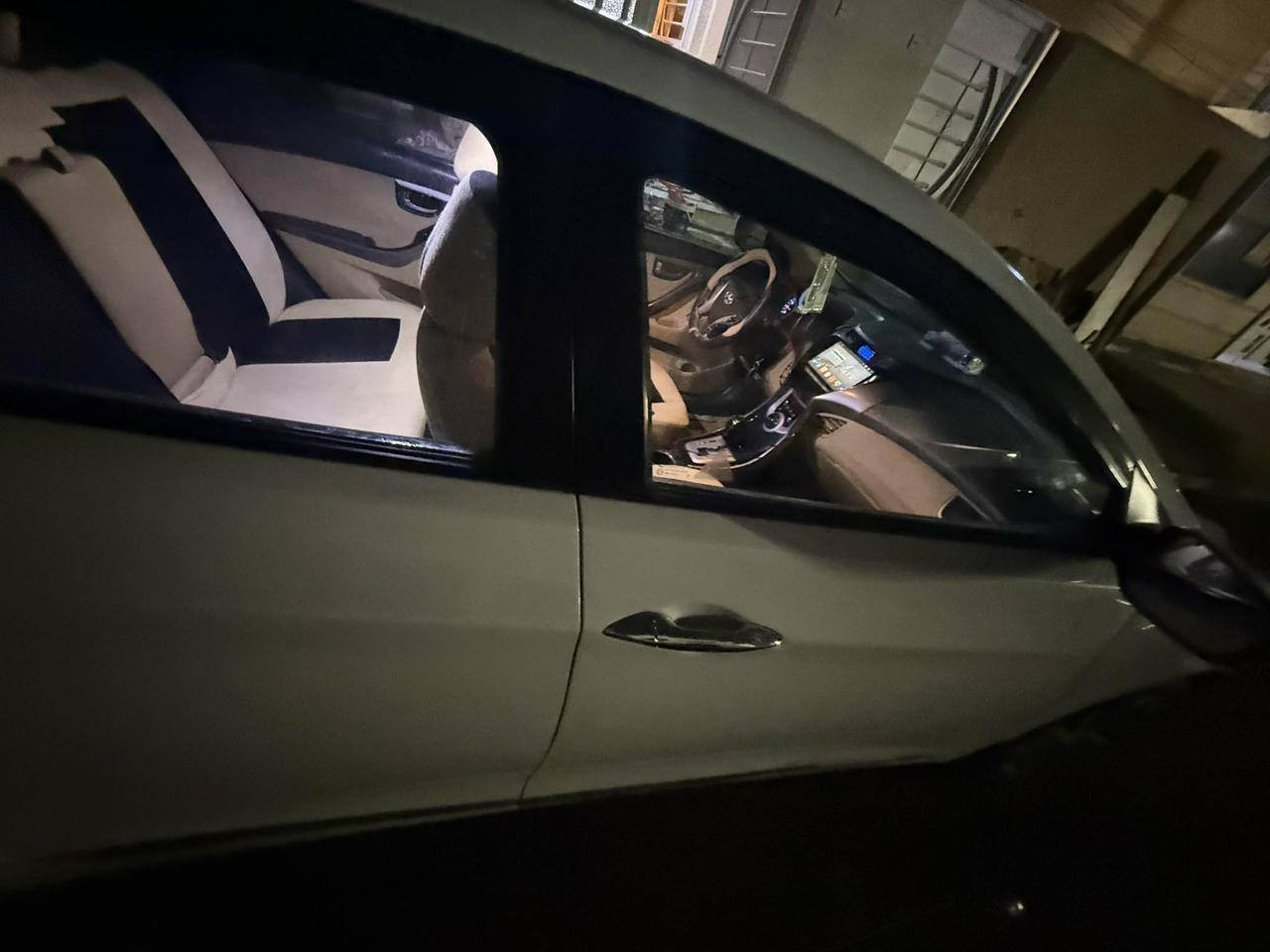 سلام عليكم
النترا موديل 2013
وارد خليجي بدون حادث
سونار موجود ناشرة
تخم تايرات جديد
محرك 1800
كير مكينه مكفول
السعر 117 وبيه مجال بسيط
***********
