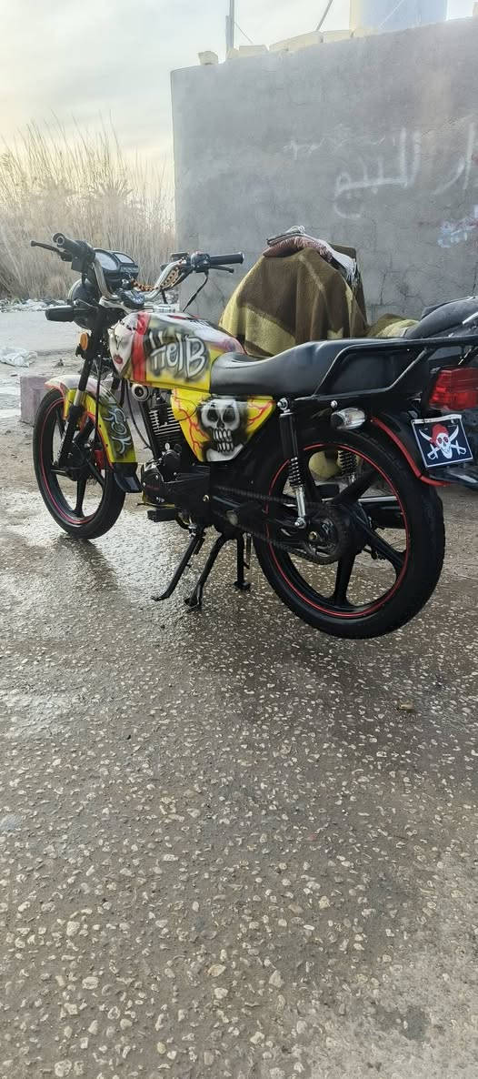 شاينگ مديل ٢٥ اوراق عنواني محاويل ناحيه الامام السعر ٧٥٠ ***********
