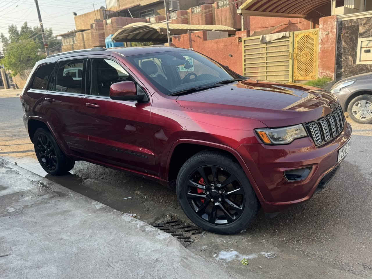 السلام عليكم 
جيب لاريدو (اربيل باسمي)
موديل 2020 امريكي
المواصفات:
بلاك توب
كشنات تدفئه امامي  
ستيرن تدفئه
فتحه
جنطه كهرباء
حساس ايقاف تلقائي خلفي
بجم كبس
الحادث دعاميه خلفيه (صور الحادث متوفرة) 
السعر 275 $
للتواصل ***********
