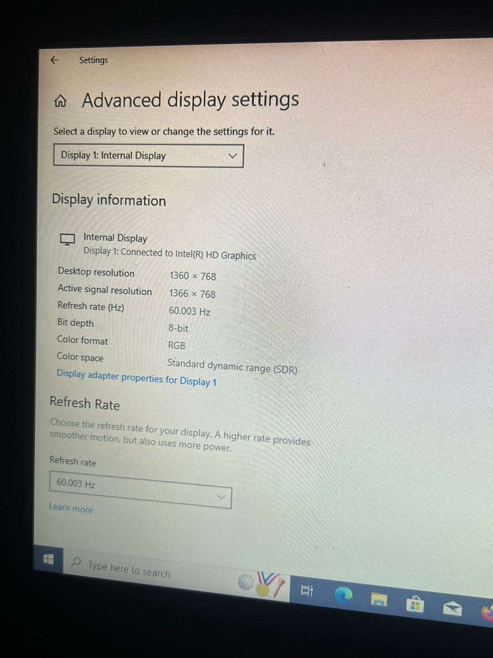 لابتوب للبيع والمواصفات كدامكم  مال تصفح وشغل خفيف للبيع كلش مستعجل انطيني سعرك وتدلل ***********
