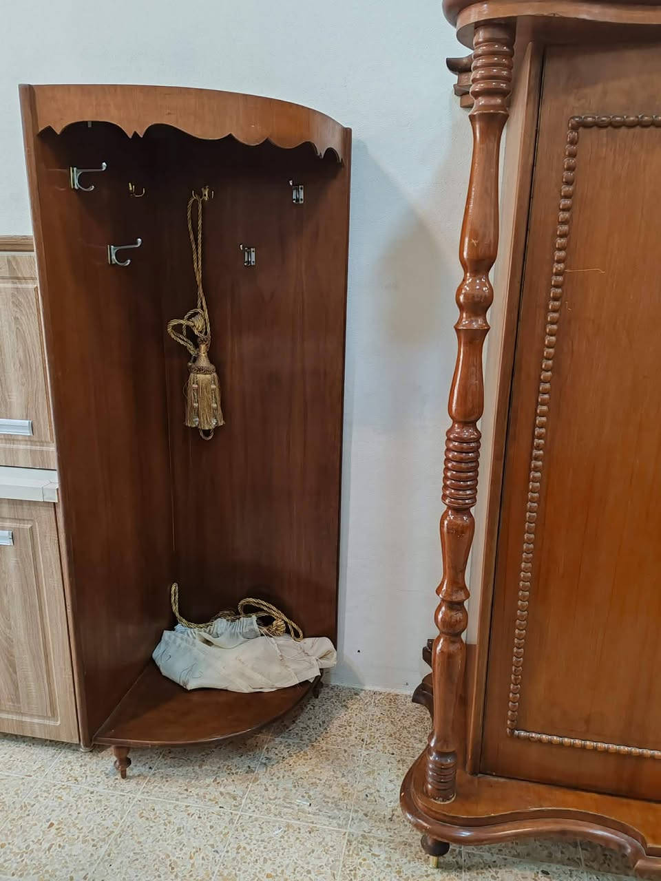 غرفة عراقي سعر 600عنوان موصل حي المهندسين الشراي يتواصل خاص إشارة الأصدقاء


**إذا كنت صاحب هذا الإعلان وتريد حذفه لأي سبب، رجاءا أرسل رسالة إلى الدعم الفني**