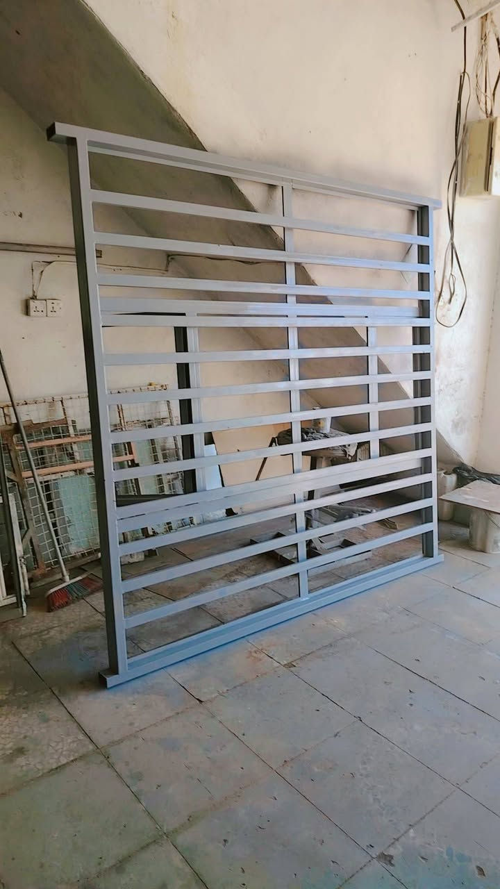 شبابيك  عدد 5
قياس  2×2
150×2
100×2    عدد 2
100×180    تسگام جدد مامستخدمات  
العنوان حي النداء  شارع جامعة الكفيل  
***********
