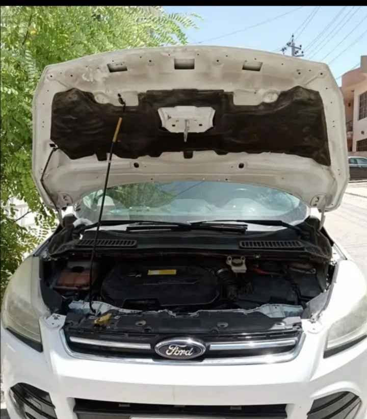 فۆرد ئسکایپ ئەمریکی            مۆدێل ٢٠١٦، گێڕ ئۆتۆماتیک و عادی ،مەکینە ١٦ تۆربۆ گێڕو مەکینە بە شەرت ،١٠٠،٠٠٠ کم ڕۆشتووە، مواسەفات(ناو زەرد،کوشن کارەبای، شاشە گەورە ئایپاد، کۆدی دەرگا، سنوق شەفت)
لێدراوەی چەمەلەغی لای سەکن و بۆنیت 
نرخ: ٧٨ و معامەلە
*********** السليمانية, العراق
