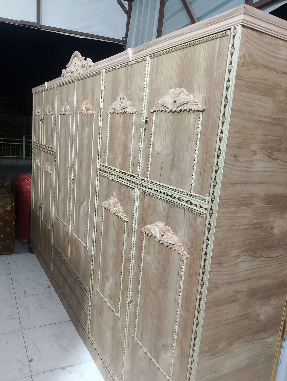 معرض المصطفي لبيع وشراء الأثاث الجديد والمستخدم العنوان ميسان ابو رمانه مقابيل المركز الشرطة التواصل واتساب ***********
