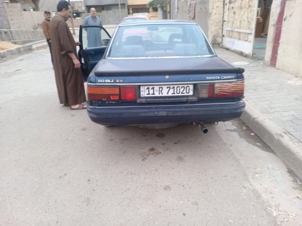 كامري ١٩٩٠بغدا د اليوسفية ***********/***********السعر ٣٩وبيه مجال الطيبين
