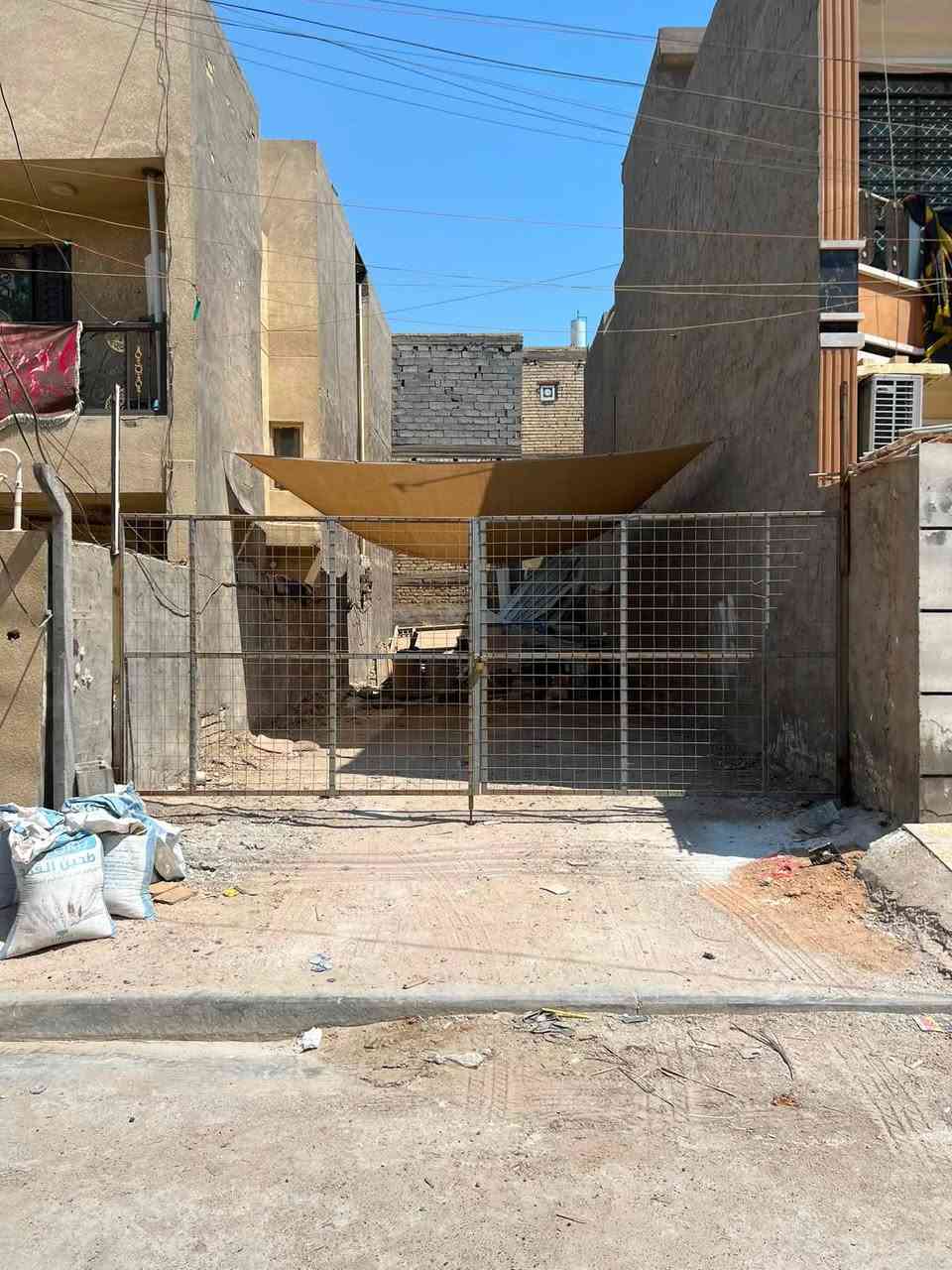 السلام عليكم ورحمة الله

قطعة ارض للبيع طابو صرف سكني

على دائرة تسجيل عقاري البياع 

رقم العقار ٣٢٩٧

‏منطقة حي التراث￼

المساحة ١٠٠ متر 

واجهة ( ٥ متر) نزال ( ٢٠متر)

قطعة حلوة ومناسبة قريب على مدرسة الفتوه الخالده

السعر (٨٣) وبيه مجال 

الي عنده قطعة يتصل ع الرقم او يتفضل ع الخاص ونعرضها اله يحب بيع سريع او نعرضها للجناي 

***********واتساب

