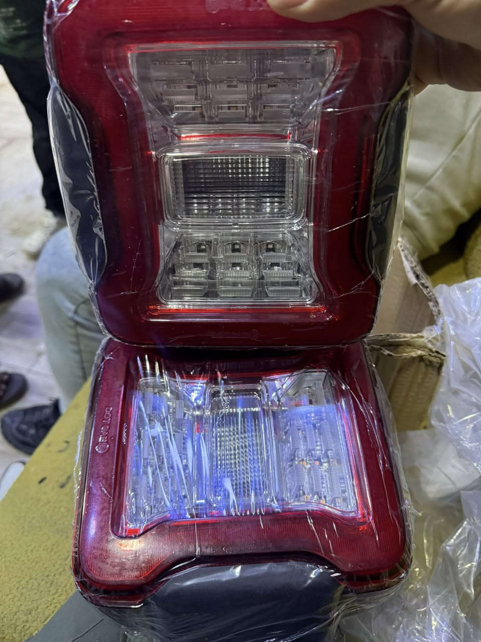 بگ لايت جيب رانجلر قيم وخذ لوك بلباكيت
LED


**إذا كنت صاحب هذا الإعلان وتريد حذفه لأي سبب، رجاءا أرسل رسالة إلى الدعم الفني**