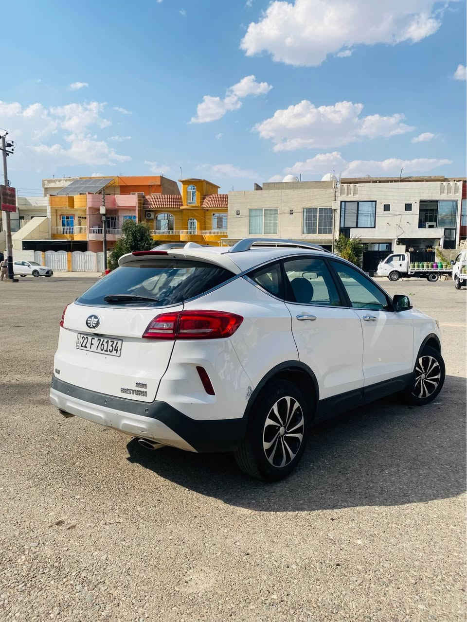 Faw BESTURN X80 2021
فاو  ٢٠٢١فول مواسەفات سپانۆراما بەسمە حەساس ئاوێنە شەفت شاشە تێسلا برێک بەسمە تەبریت لەمس گوشین کارەبایی و هیتەر سێ گێڕ (گێڕ سپۆرت ،حادی ،تۆماتیک)سەیارەیەکی حایلی و گەنجانە سەیارەکی موریح و خۆش گێڕ مەکینە تەبریت تەقەو رەقەبەشەرتی فەحس و سۆنەر دوو نیو دەرگای سبوخ بێ داخلی بێ ئێرباک رەقەم و سەنەوی نوێ سحر (٨٨$).
📞*********** واتسئاپ أربيل, العراق
