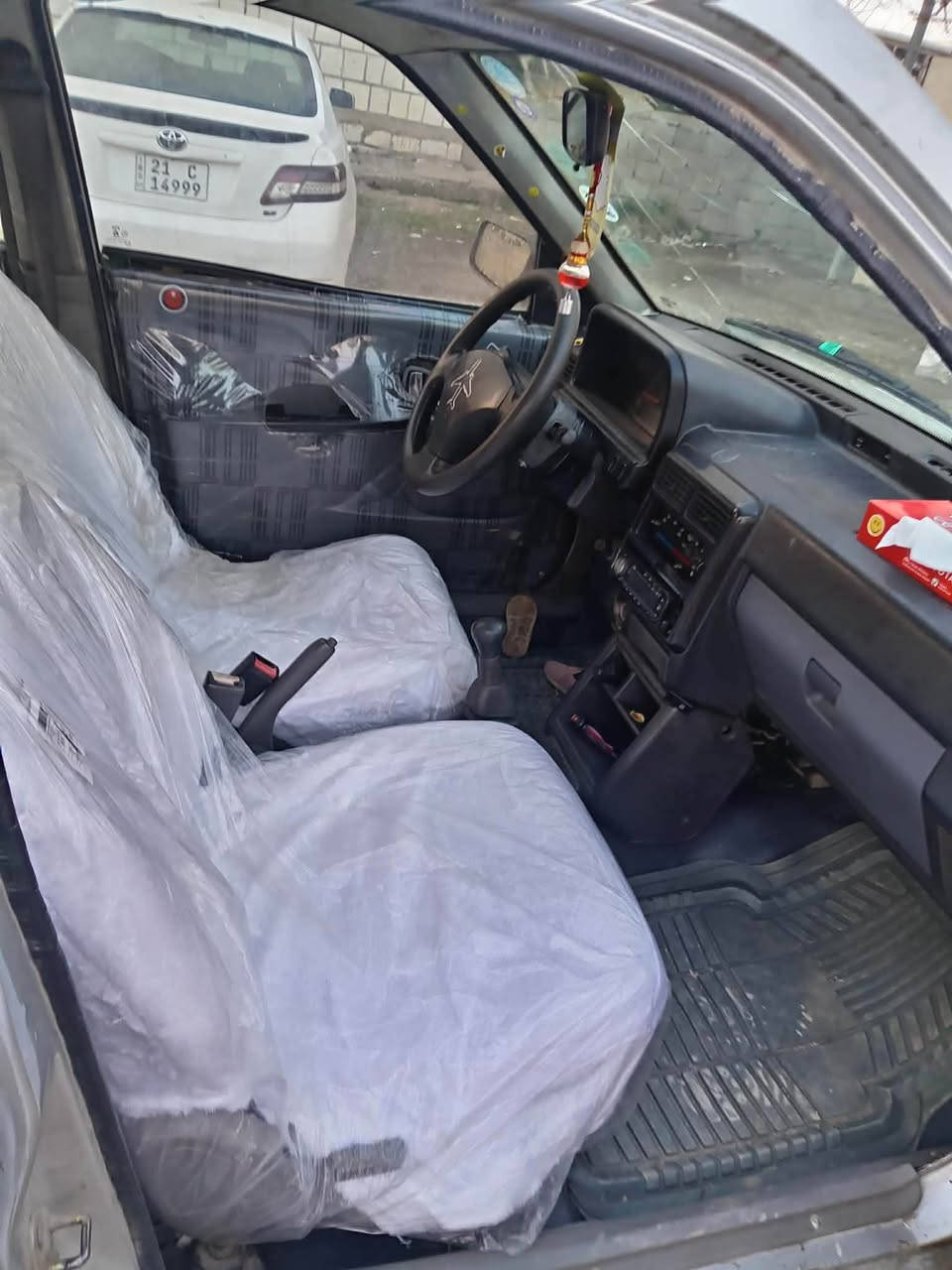 سەرەتا بە،ناوی خوا 
سایپا 2000📦
ئاڕم پلاسیک سلیمانی بە شەڕت 
دوو جام کارەبا 
دەعمو لیدراوی 
گەرمیو فلچه و لایت و بەک لایت بەشەرت 
تەقەو ڕەقەی نییە 
گیرو مه کینە بە شەرت 
شوین سلیمانی 
***********
*********** أربيل, العراق
