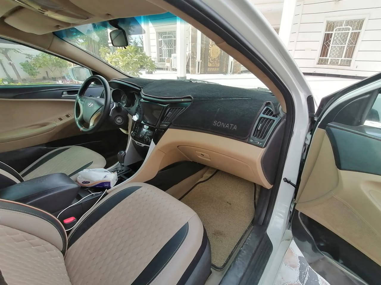 سوناتا 12 محرك2400 دوش خليجي بيها رصعه في باب السائق معدله على على البارد السياره نظيفه محرك بدلت بيه كاز كيت قبل فتره قصيره رقمها شمالي اربيل باسمي. تحويل ثاني يوم… السعر 125 وبيه مجال 
الحبانيه ‏‪***********‬‏
