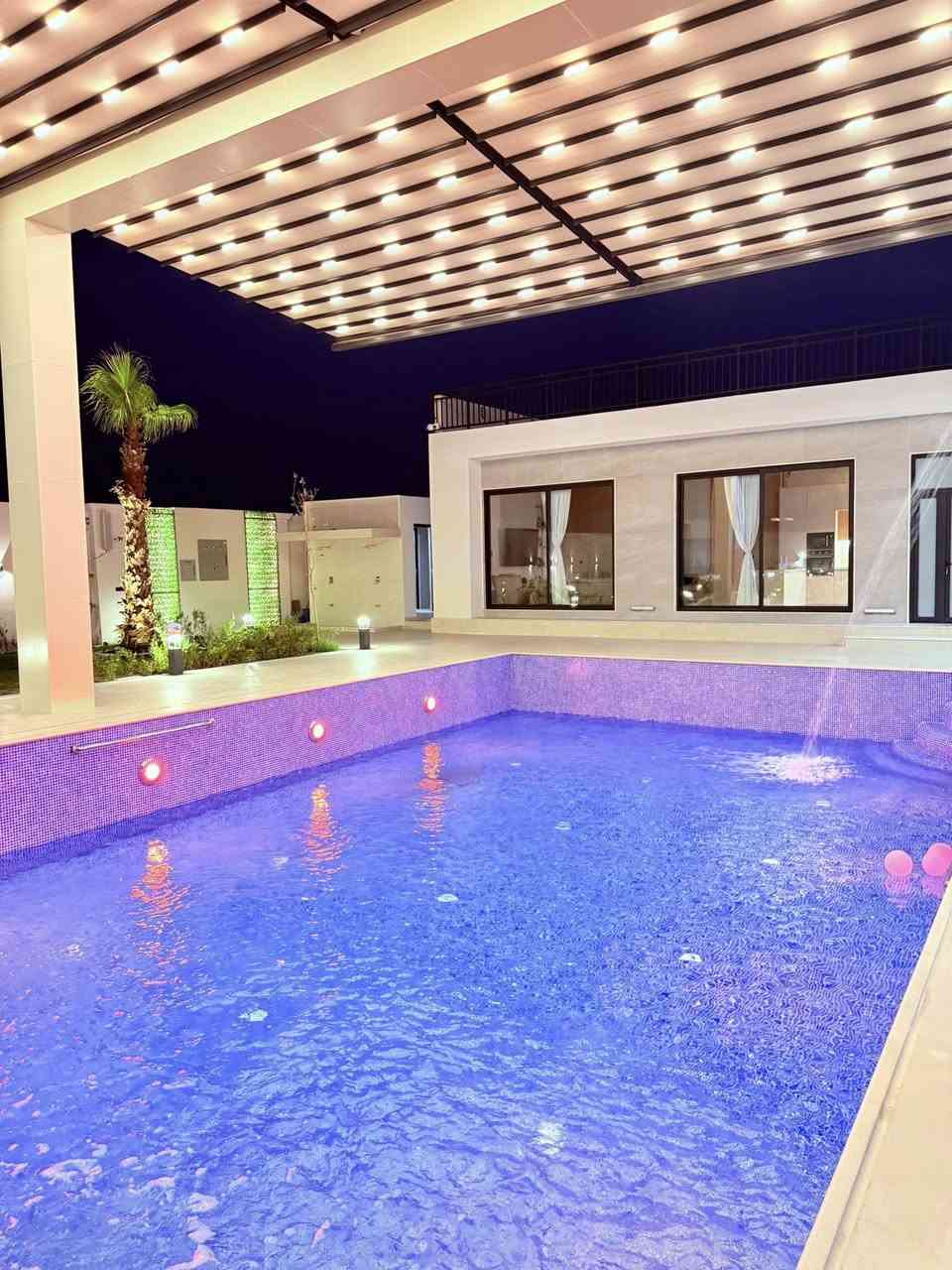 منتجع كونه ماسيvip للإيجار                                                             متوفر حجوزات ايام العيد 
للحجز والاستفسار الاتصال على الرقم 

***********
متوفر واتساب على الرقم
