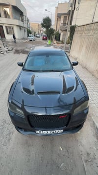 كرايسلر c300 للبيع موديل 2017 اصل ( 6سلندر )  صبغ( 3 قطع )( بدون دواخل...