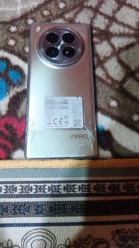 ايفون ١١ برو ماكس • انفينكس زيرو • تبديل