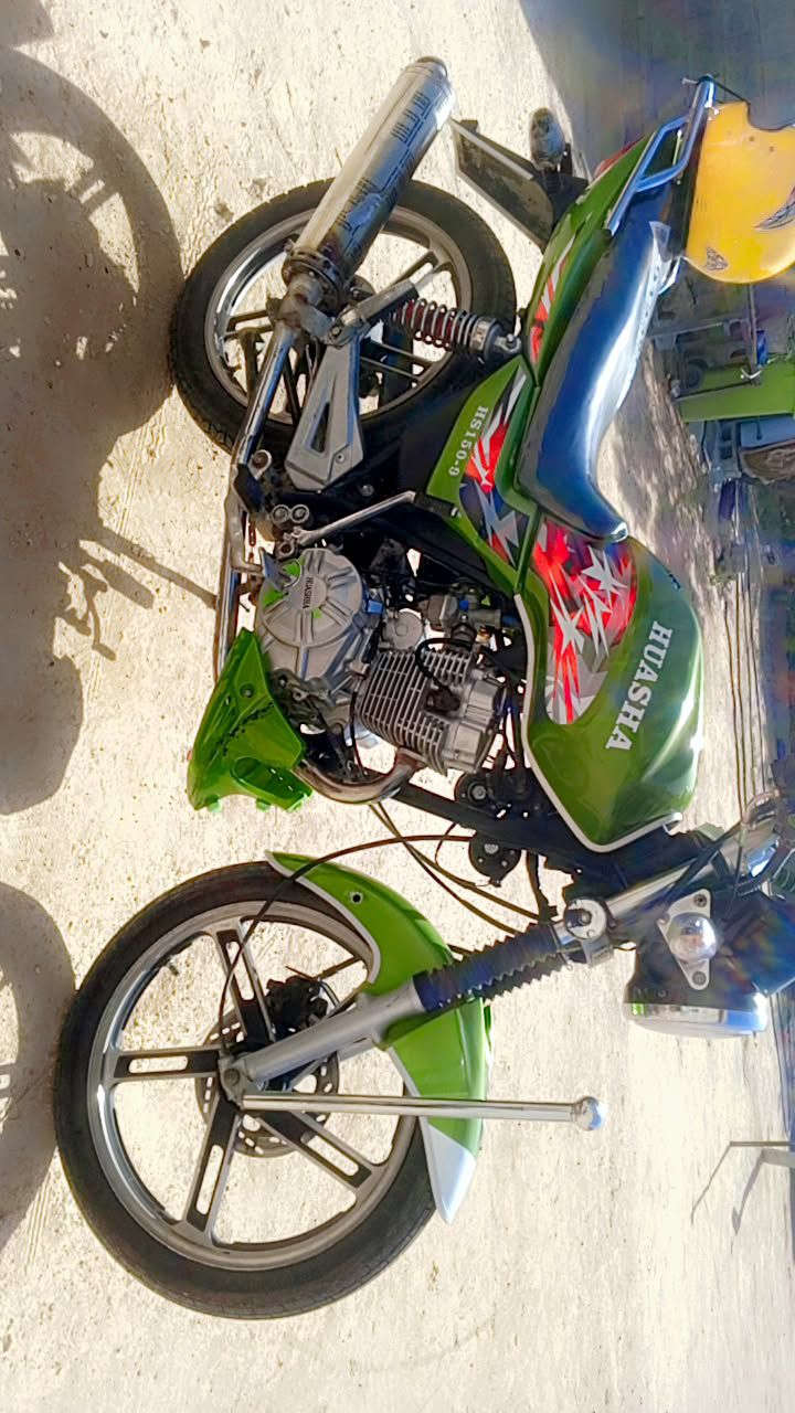 هيوشه موديل 21نضافه كدام عينك السعر 750بيه مجال قليل للشراي لل تواصل ‏‪***********‬‏
