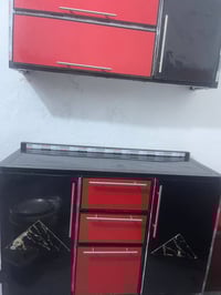 كاونتر كامل • نضيف • مطبخ