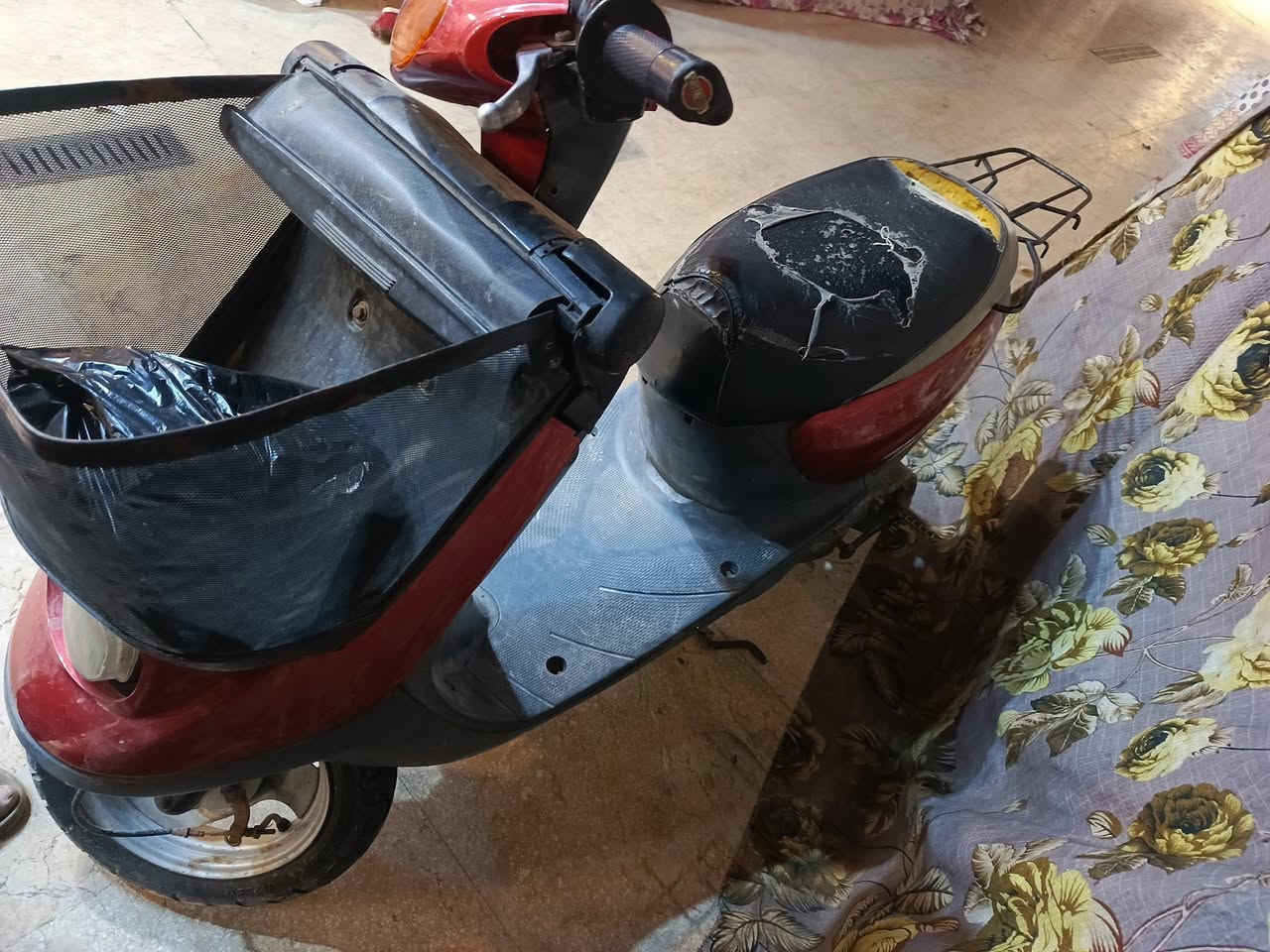 سعر 250كلشي شغال بيه سلف هندر اشاير لايت شاصي مكفول محركه حلو


**إذا كنت صاحب هذا الإعلان وتريد حذفه لأي سبب، رجاءا أرسل رسالة إلى الدعم الفني**