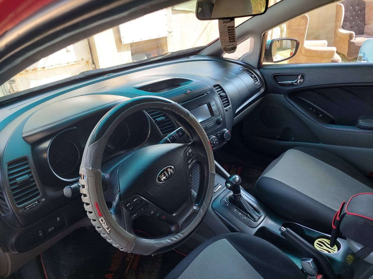 البيع كيا فورتي 14 جي دي اي لوحات هزه جديده السياره خير من الله عنوان بغداد السعر 103 $ بيها مجال للشراي رقم *********** واتساب 08731618827 وتوفيق من الله
