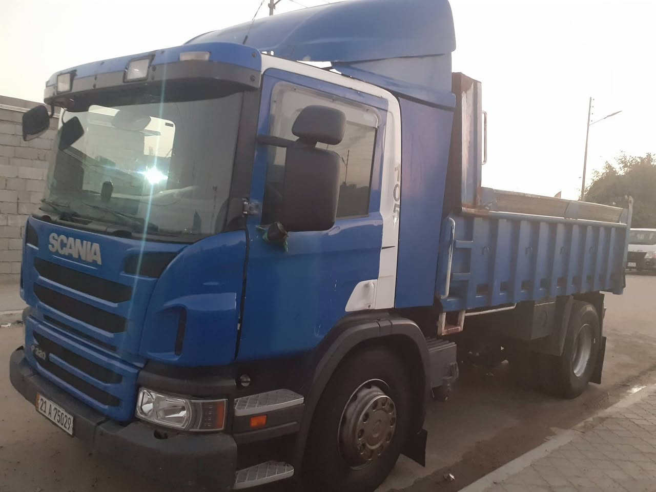 سلام عليكم بومة 2005 رقم سليمانية تحويل ثاني يوم 6 انجكتر كير كوبرة 3/3 كفالة عامة 
***********
***********
