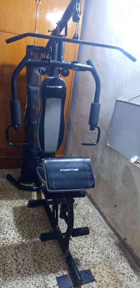 اسلام عليكم ورحمه الله وبركاته
جهاز رياضه كامل ماناقصه شي 
التفاصيل أكثر على الخاص 
الرقم ***********
