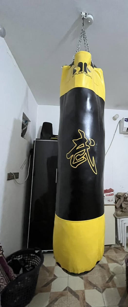 كيس ملاكمه الطول 165 العرض 40 السعر 75 وبي مجال  اذا متروس واذا فارغ ب 50 الف


**إذا كنت صاحب هذا الإعلان وتريد حذفه لأي سبب، رجاءا أرسل رسالة إلى الدعم الفني**