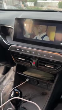 ✨ حول شاشة سيارتك إلى نظام ذكي كامل بدون أي تعديل!  🚘 كار بلاي وأندروي...