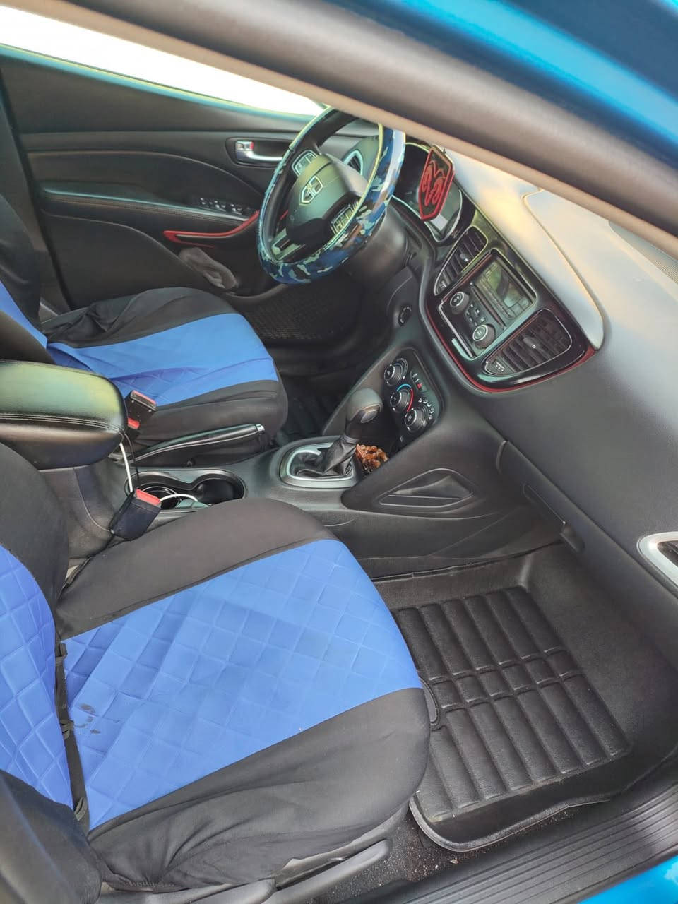 دودج دارت ٢٠١٦ وارد امريكي
رقم بابل
مكانها البصرة
السياره حادثها قطعتين لا لغد ولا شاصي 
77 $ بيها مجال حك الجية

***********
