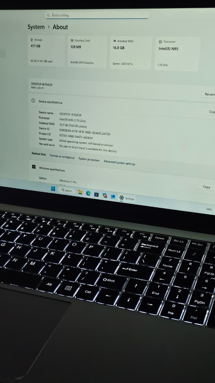 لابتوب (Slim) موديل 2024
لابتوب (Slim) موديل 2024
لابتوب سوبر سلم  نظافة 100% مستخدم فقط شهر 
مناسب جداً للفوتوشوب والأوتوكاد والبريمير  والدراسة
.......
✅️الموصفات
المعالج: Intel® N95 (جيل حديث ( جيل 12 )
🔶️الرام 16 GB  نوع  DDR4
🔶️ الهارد 512 GB نوع SSD السريع جداً جدا
🔶️الشاشة:  15.6 انج بدقة عالية Full HD
🔶️كارت شاشة Intel حجم 16 GB
🔶️ كاميرا أمامية 
🔶️ كيبورد عربي إنگليزي ضوئي 
🔶️بصمة
🔶️ منفذ هيدفون AUX
🔶️2 منافذ USB نوع USB 3
🔶️منفذ تايب سي
🔶️ منفذ HDMI  
🔶️واي فاي وبلوتوث
🔶️منفذ إيثرنت LAN
🔶️منفذ ذاكرة SD
🔶️ بطارية أصلية وشاحنة أصلية 
🔶️وندوز 11 برو 64 بت أصلي مفعل
.....
السعر 350 / مكاني البلديات ***********
