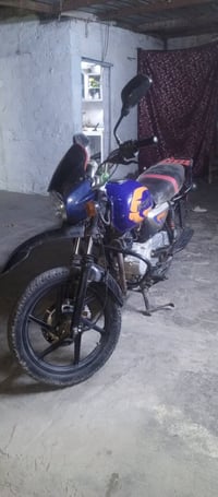 بوكسر فحل موديل 21 محرك مكفول مكاني كحلاء مستعجل على بيعته سعره مليون ...