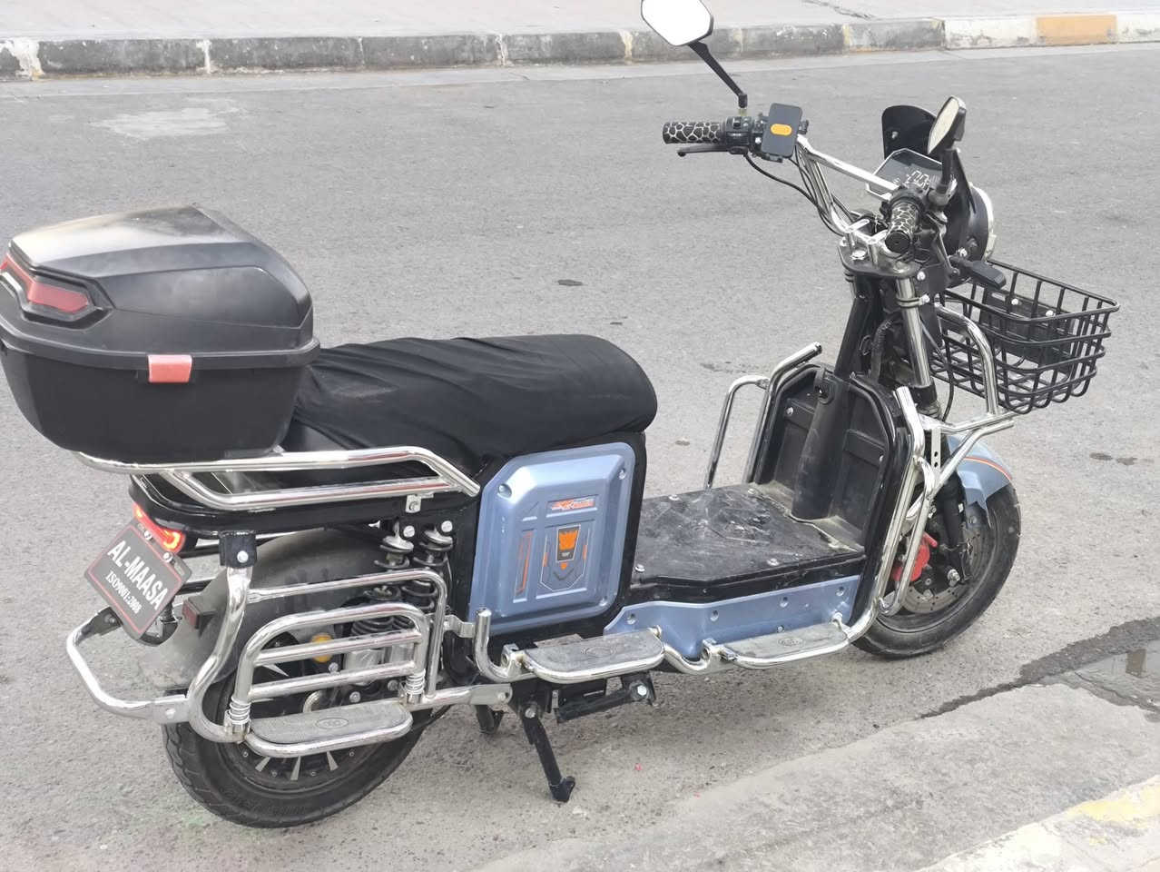 سلام عليكم مطور شحن 7 بطريات البيع ورقم تلفوني *********** بي واتساب
