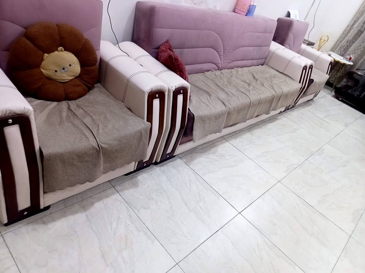 غراض للبيع العنوان بغداد السريدات ***********
