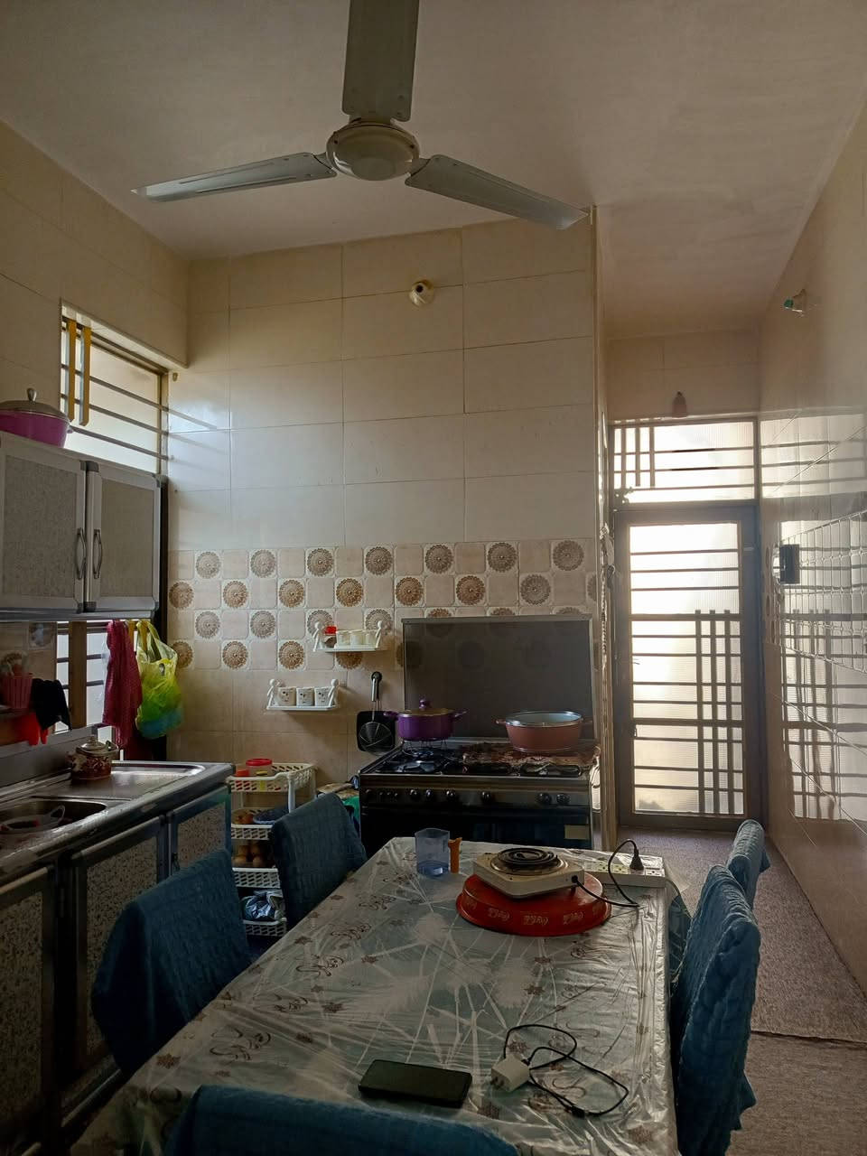 ياالله 

يوجد لدينا بيت للبيع حي ميسان قطاع 24 قرب المشتل الكبير مساحه 100متر يحتوي على غرفه وصاله واستقبال ومطبخ وصحيات صب كونكريت ارضيه كاشي درجه اولى جدران سيراميك سقوف لبخ بورك إلسعر المطلوب 

97مليون قابل للتفاوض

 يرهم مراوس

للاستفسار والمعلومات الاتصال بنا ع الارقام التاليه 

***********

***********

***********

او مراجعه مكتب ألروان للوساطه العقاريه والمقاولات العامه 

عنوان المكتب حي ميسان ع الشريط قرب صيدليه الشراع 

عندك بيت عرصه للبيع راسلنه وات ساب وتدلل 

للات
