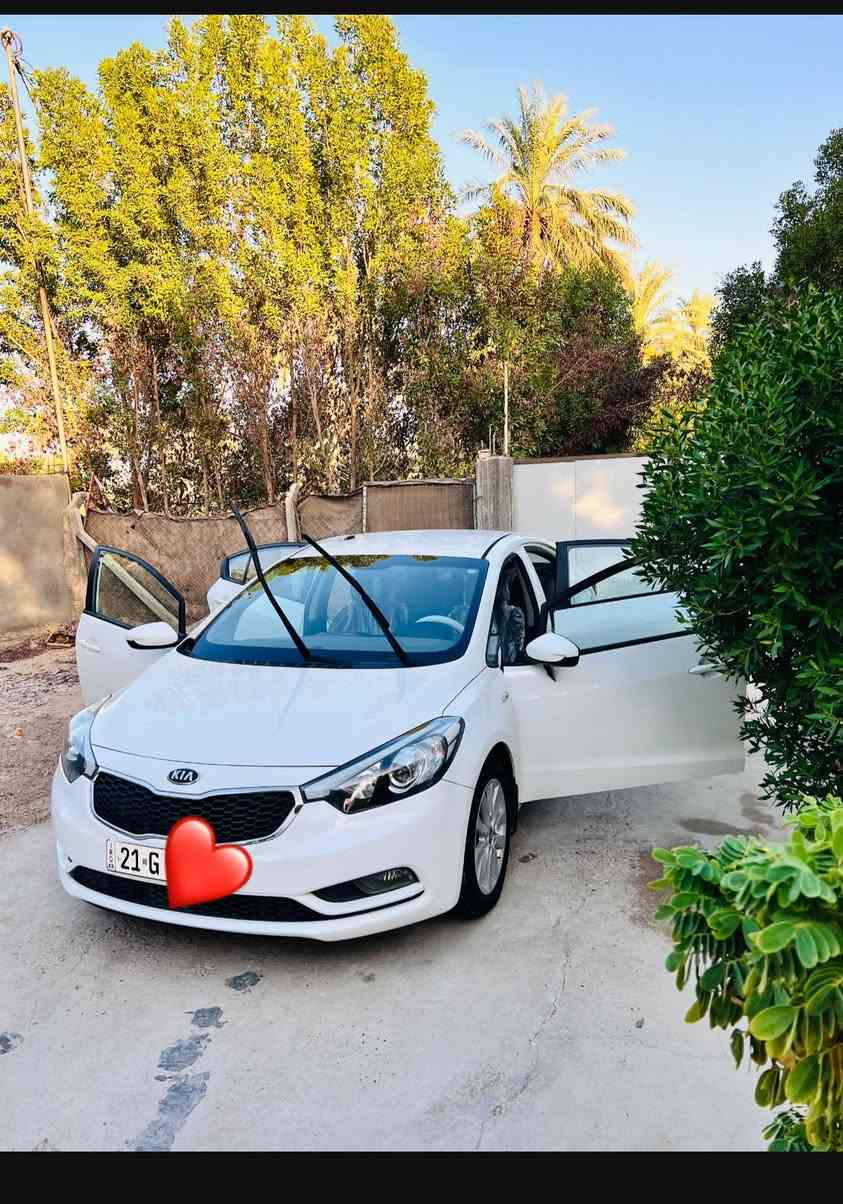 سيراتو
٢٠١٣
خليجي مكفوله كفاله عامه أكفلك من الشخط و الصبغ والتبديل
رقم سليمانيه 
اتريد تحويل اتريد وكاله 
السياره احله من الصور
محرك 1600دوش
 مكان السياره بابل السياحي 
السياره معروضه 130 بيه مجال 
الاستفسار ***********
